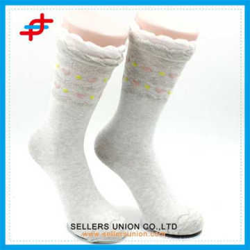 chaussettes tube colorées pour jeune fille, motif de dentelle et style japonais, chaussettes douces pour la vente en gros